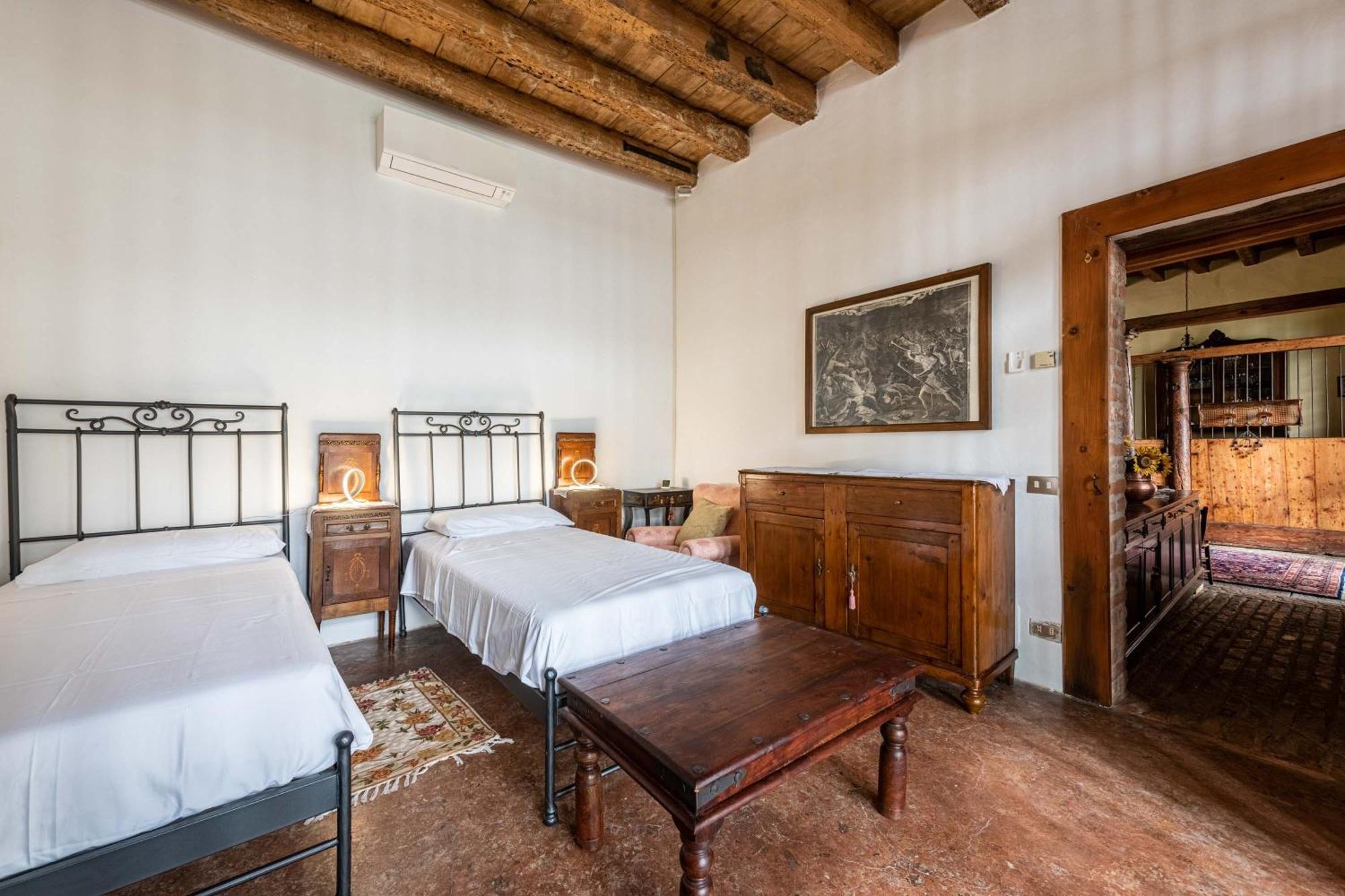 Villa Country Mansion 8500Squarefeet San Pietro Viminario Экстерьер фото